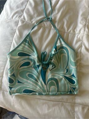Garage Halter Tie Neck Crop Top